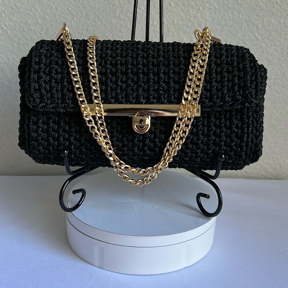Hand Crafted Black and Gold Chain Bag